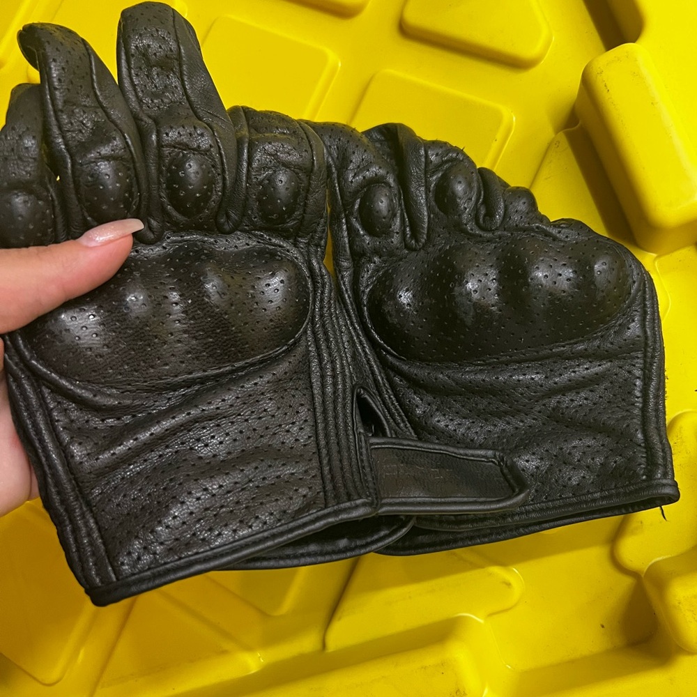 Knuckle motorcycle gloves L Black